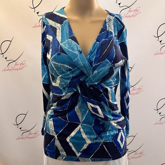 Cable & Gauge. Sz S. Twisted Front. Size Gathers. 3/4 Sleeve Rayon Blue. B18 - Picture 1 of 7